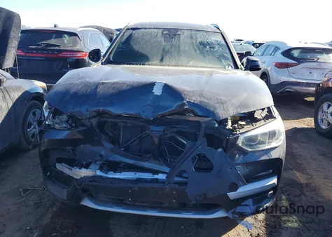 2021 BMW X3 xDrive30I z USA, uszkodzony, nr VIN 5UXTY5C06M9G18215